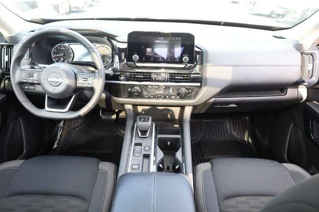 Certified 2025 Nissan Pathfinder SV w/ SV Premium Package FWD image 26