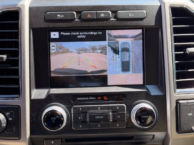 Used 2017 Ford F150 Lariat w/ Equipment Group 502A Luxury RWD image 15
