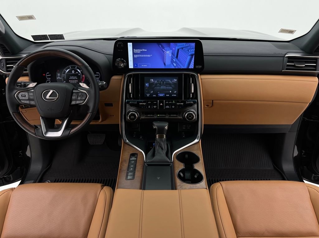 Used 2024 Lexus LX 600 4WD w/ Appearance Package image 22