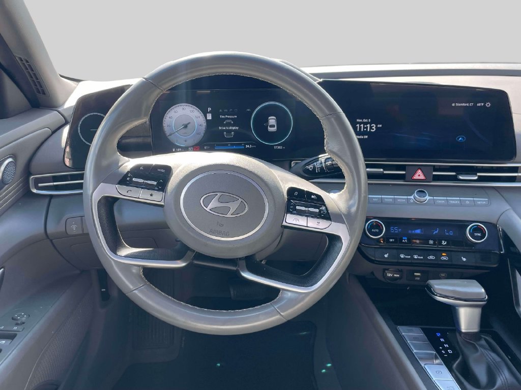 Certified 2024 Hyundai Elantra SEL w/ Convenience Package FWD image 14