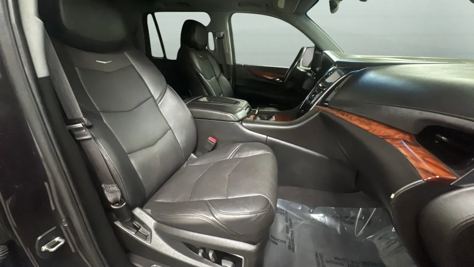 Used 2016 Cadillac Escalade Premium AWD/4WD image 22