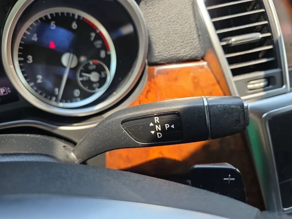 Used 2015 Mercedes-Benz ML 400 4MATIC image 21