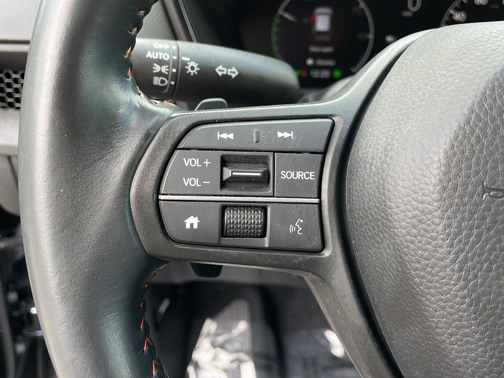Used 2023 Honda CR-V Sport image 25