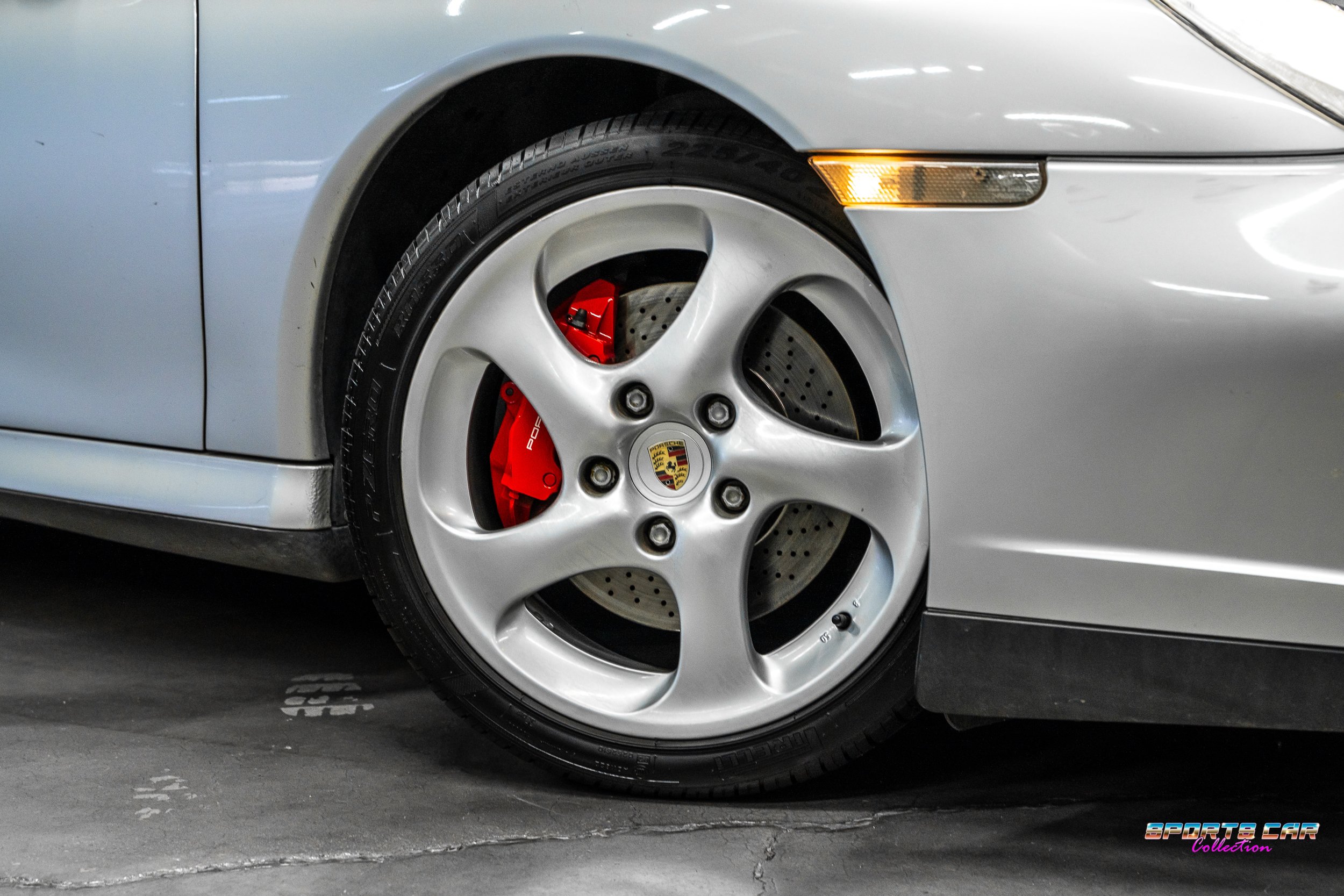 Used 2004 Porsche 911 Carrera 4S AWD/4WD image 12