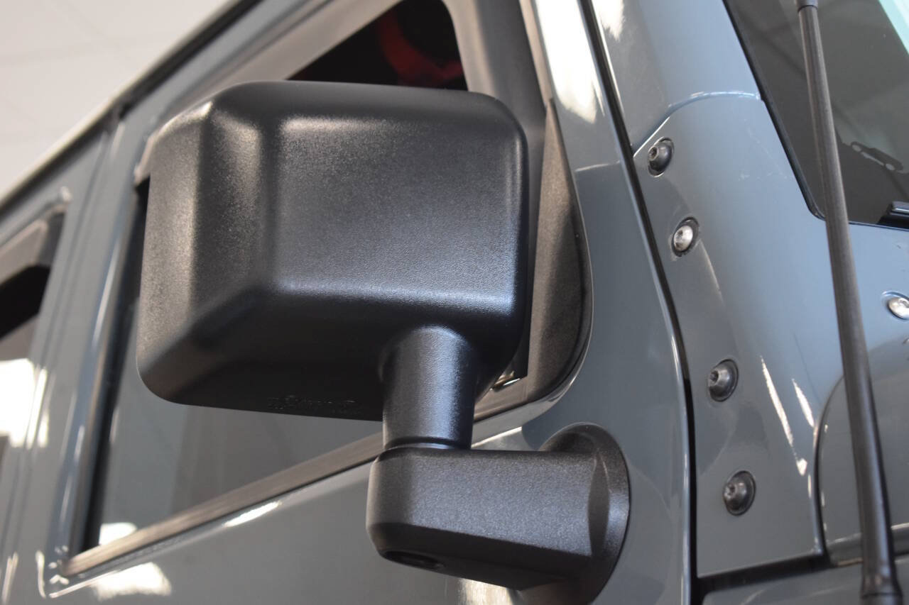 Used 2014 Jeep Wrangler Unlimited Sport w/ Quick Order Package 24S AWD/4WD image 28