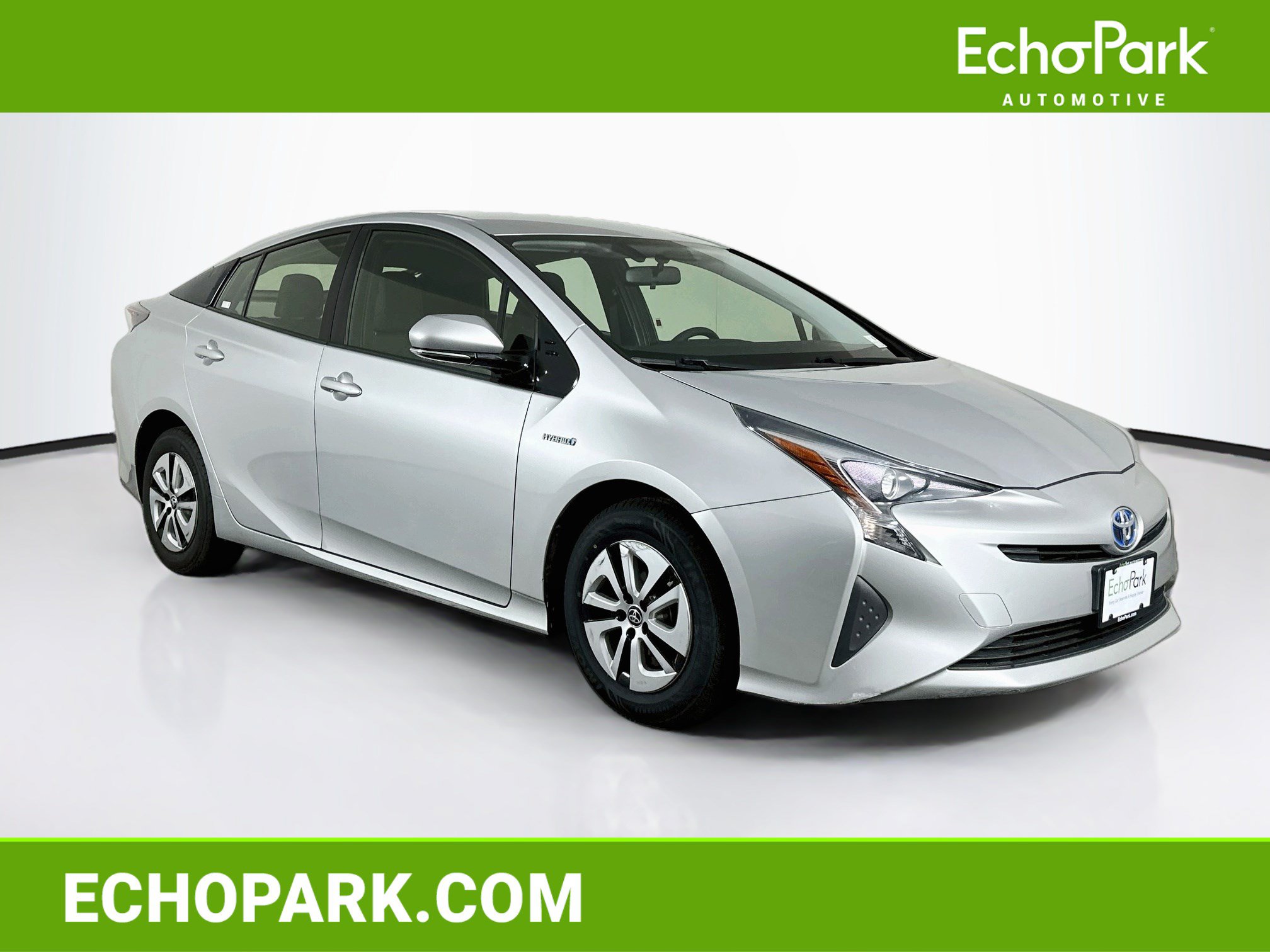 Used 2016 Toyota Prius Three w/ Preferred Accessory Package FWD image 1
