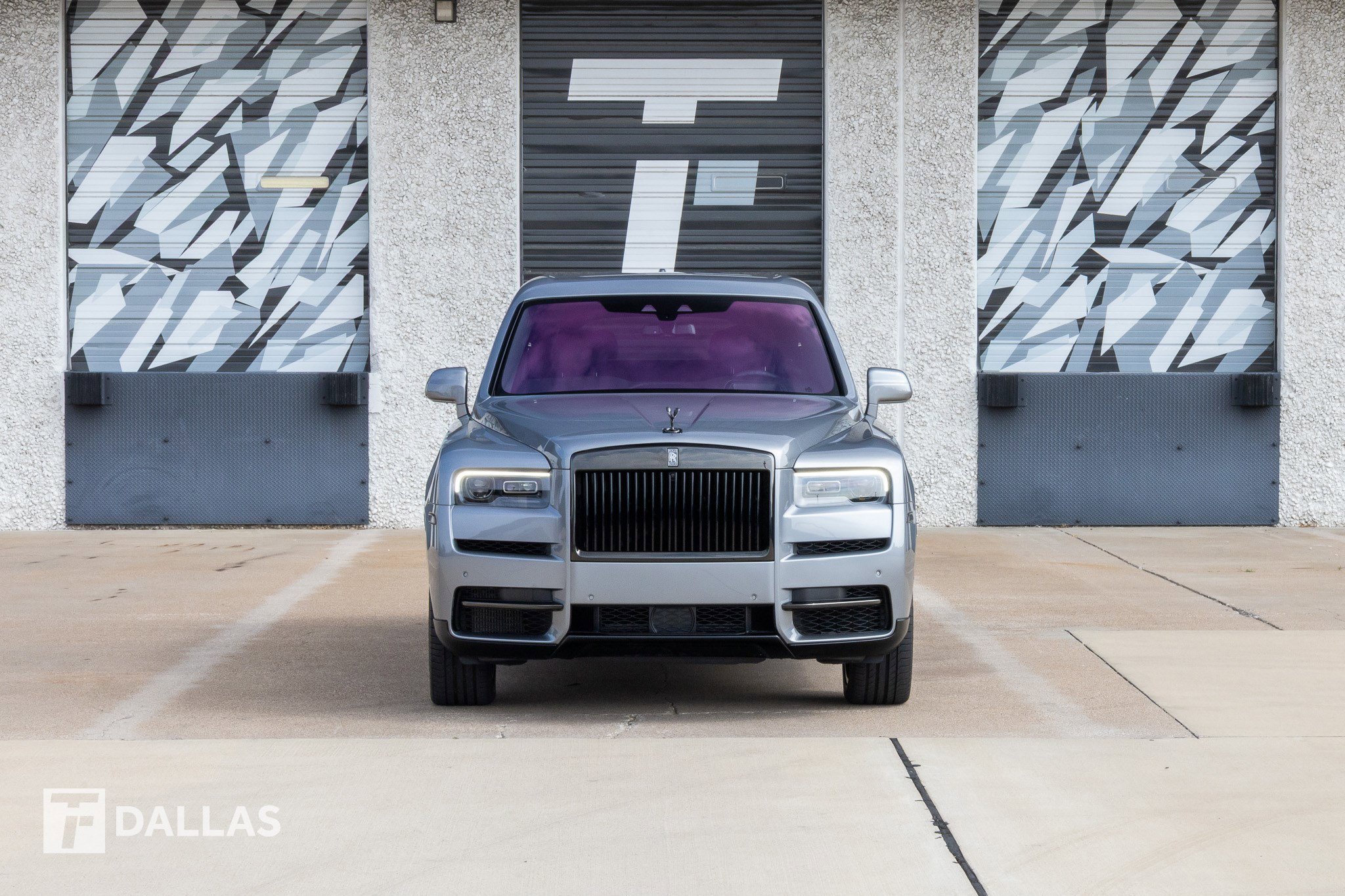 Used 2022 Rolls-Royce Cullinan Black Badge w/ Dark Exterior Package image 3