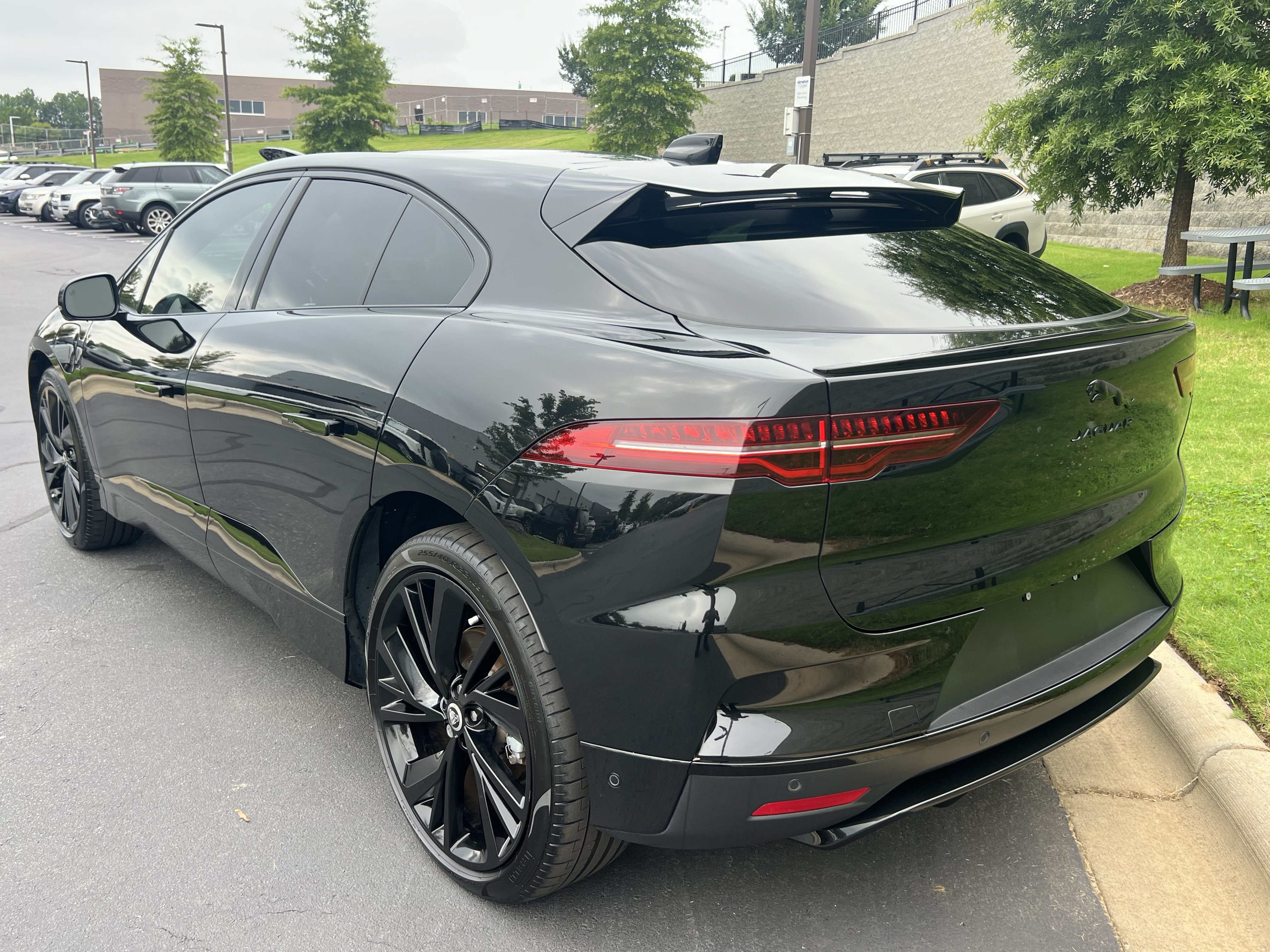 Used 2024 Jaguar I-PACE R-Dynamic HSE AWD/4WD image 5