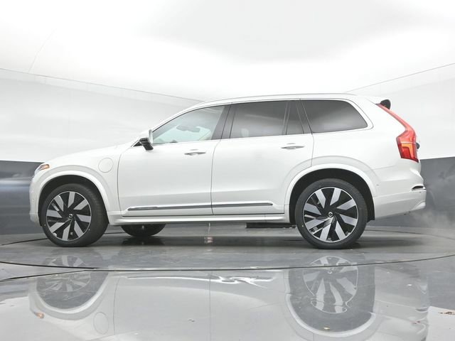 Used 2024 Volvo XC90 T8 Plus image 41