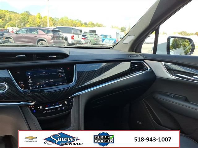 Used 2023 Cadillac XT6 Premium Luxury image 25