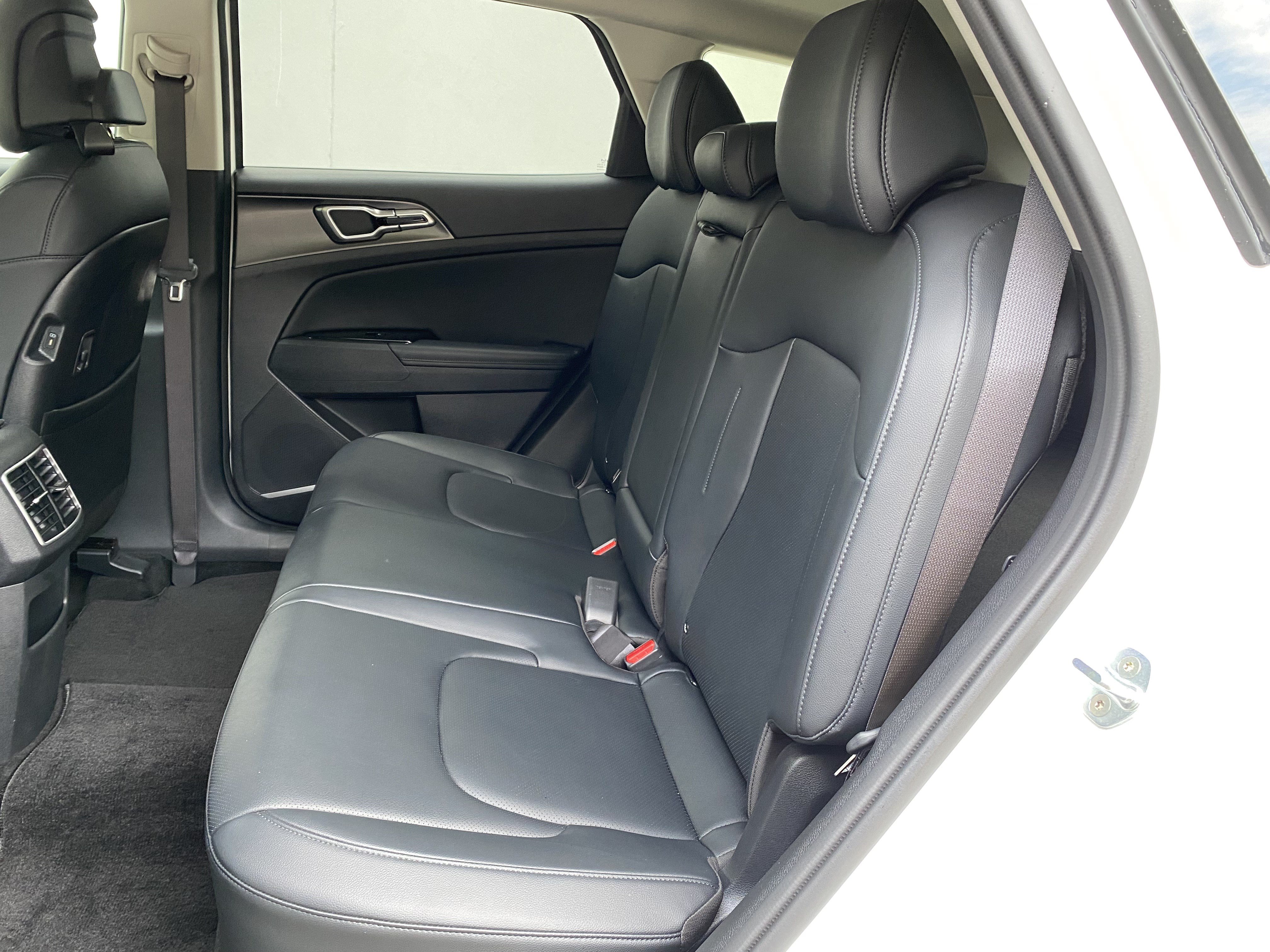 Used 2023 Kia Sportage EX w/ EX Premium Package AWD/4WD image 37