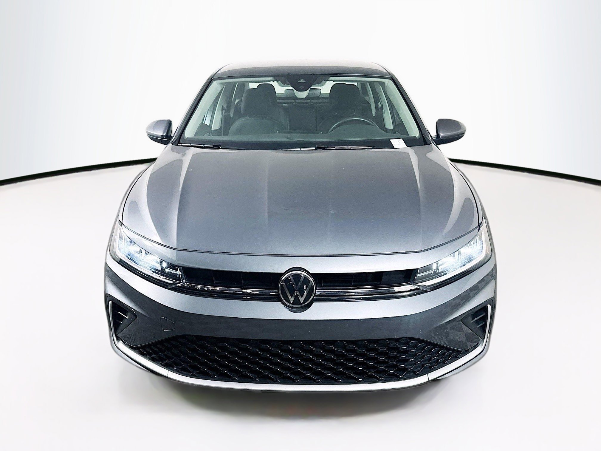 Used 2025 Volkswagen Jetta S image 2