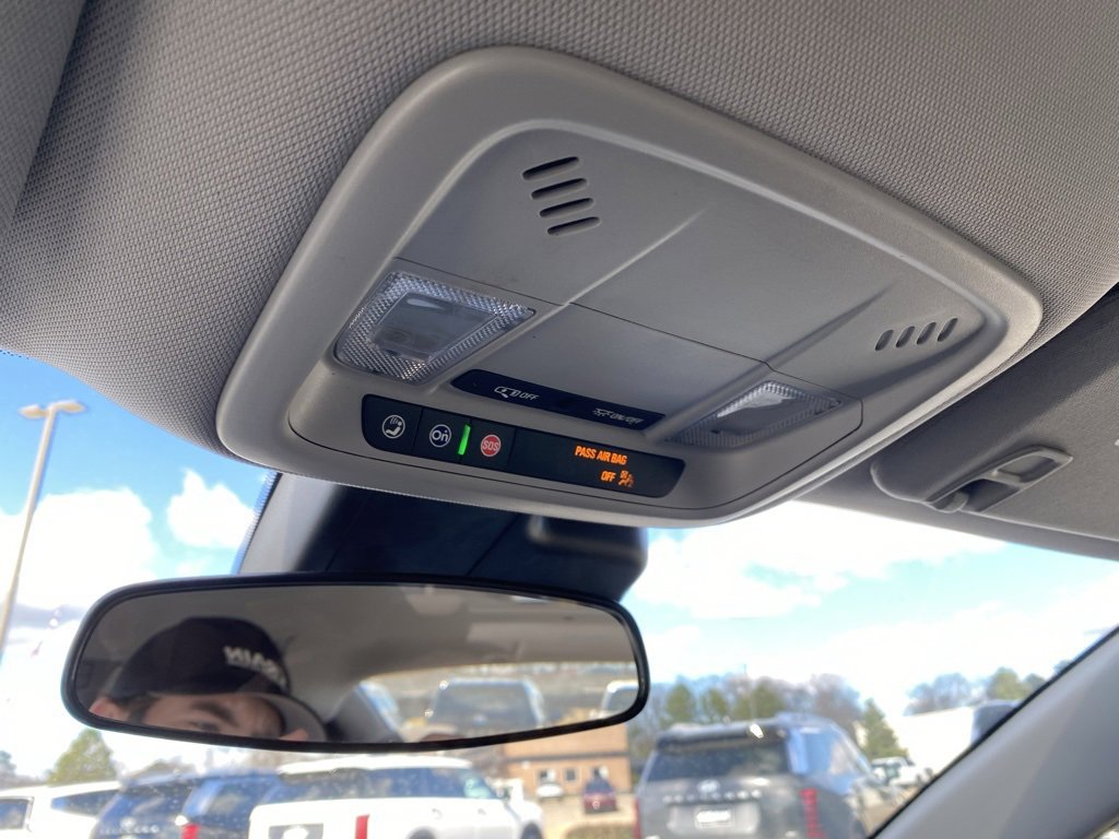 Used 2024 Chevrolet Malibu LT image 24