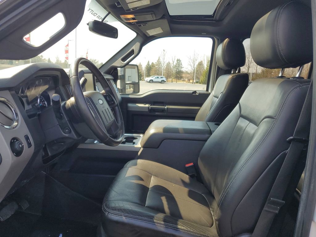 Used 2016 Ford F250 Lariat w/ Lariat Ultimate Package AWD/4WD image 8