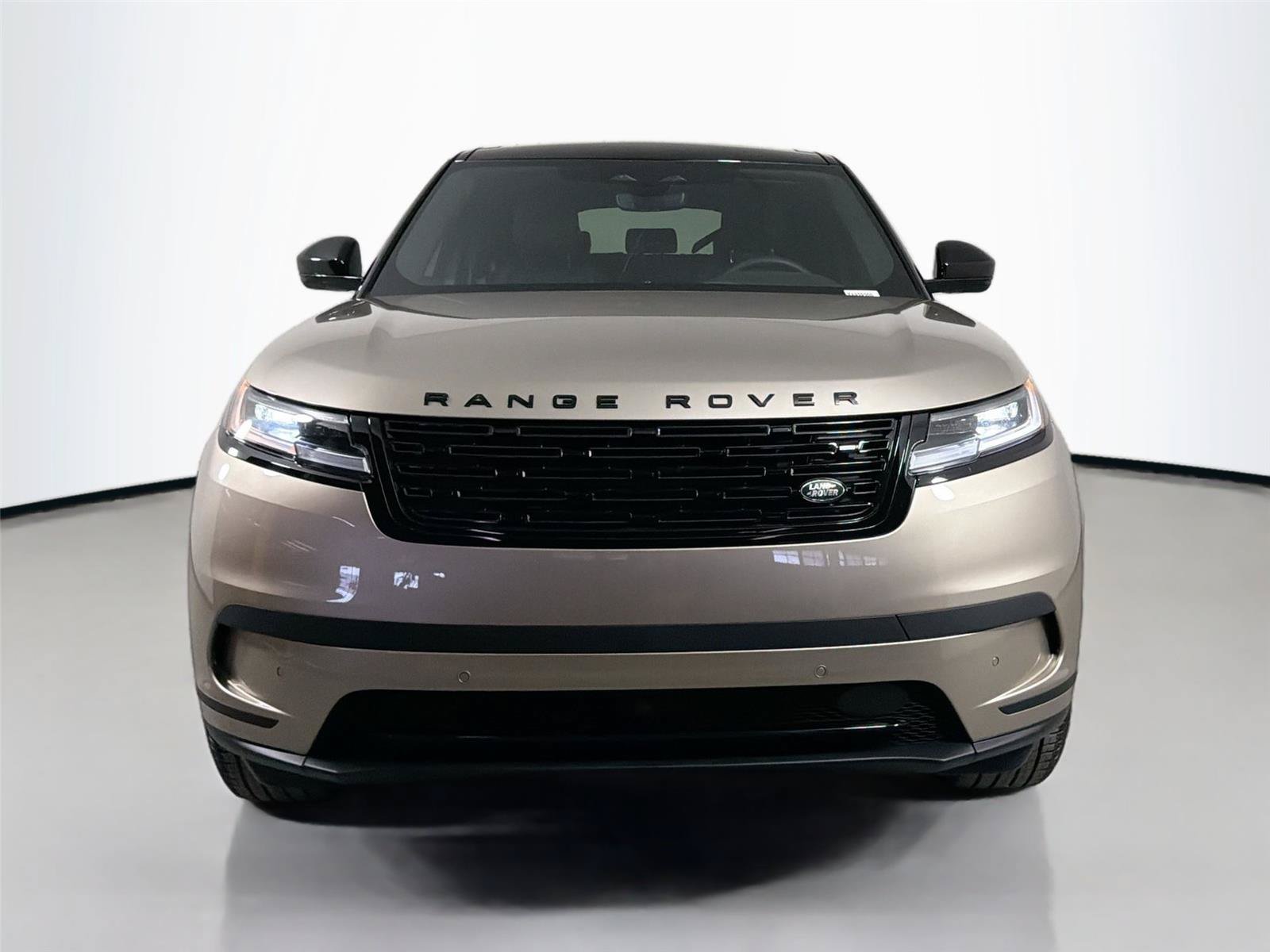 New 2026 Land Rover Range Rover Velar S AWD/4WD image 2