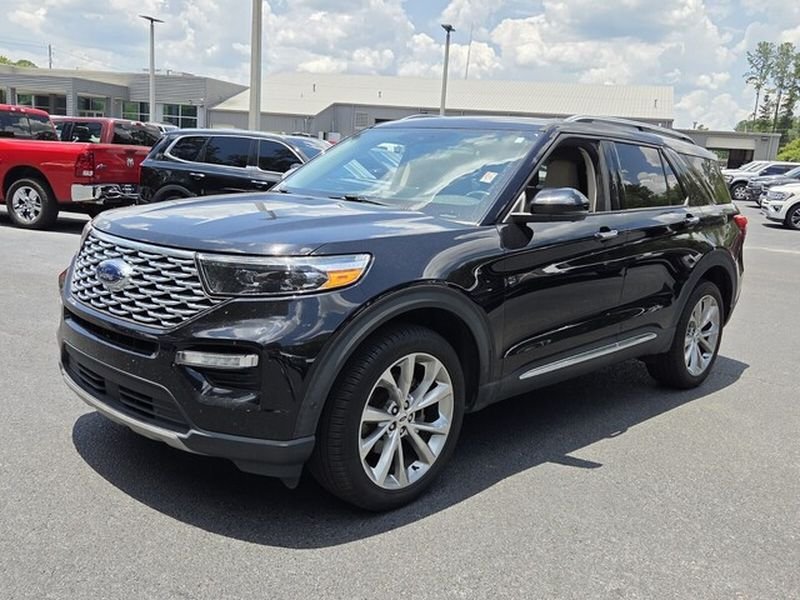 Used 2021 Ford Explorer Platinum w/ Equipment Group 601A AWD/4WD image 3