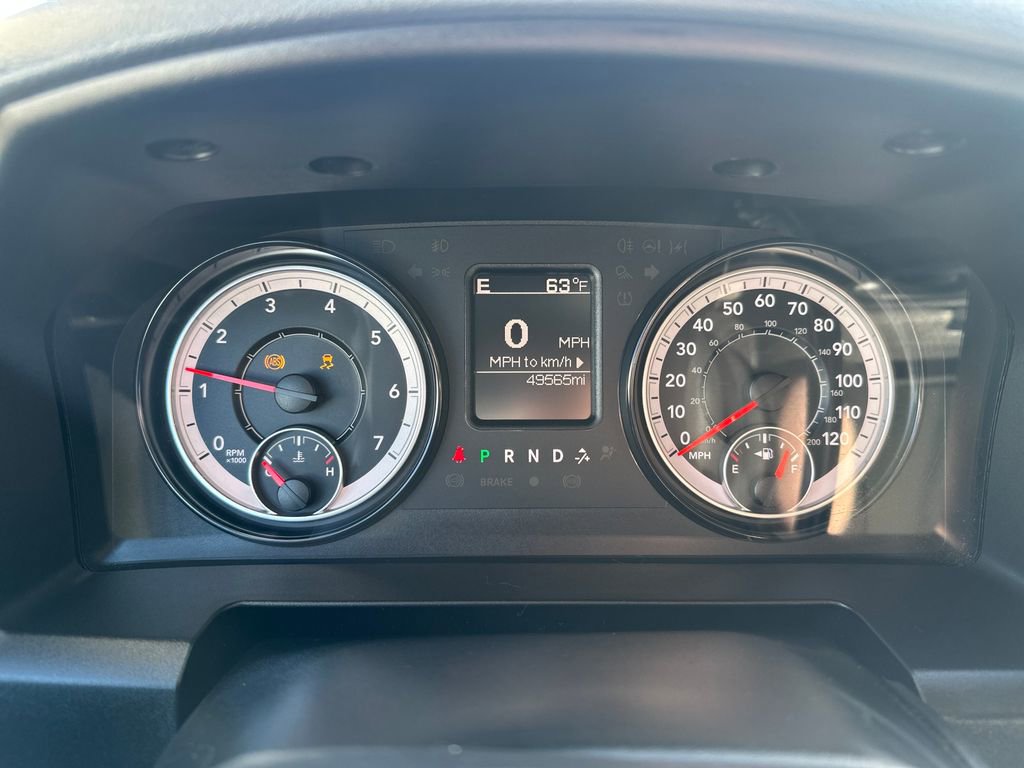 Used 2018 RAM 2500 Tradesman w/ Chrome Appearance Group AWD/4WD image 14