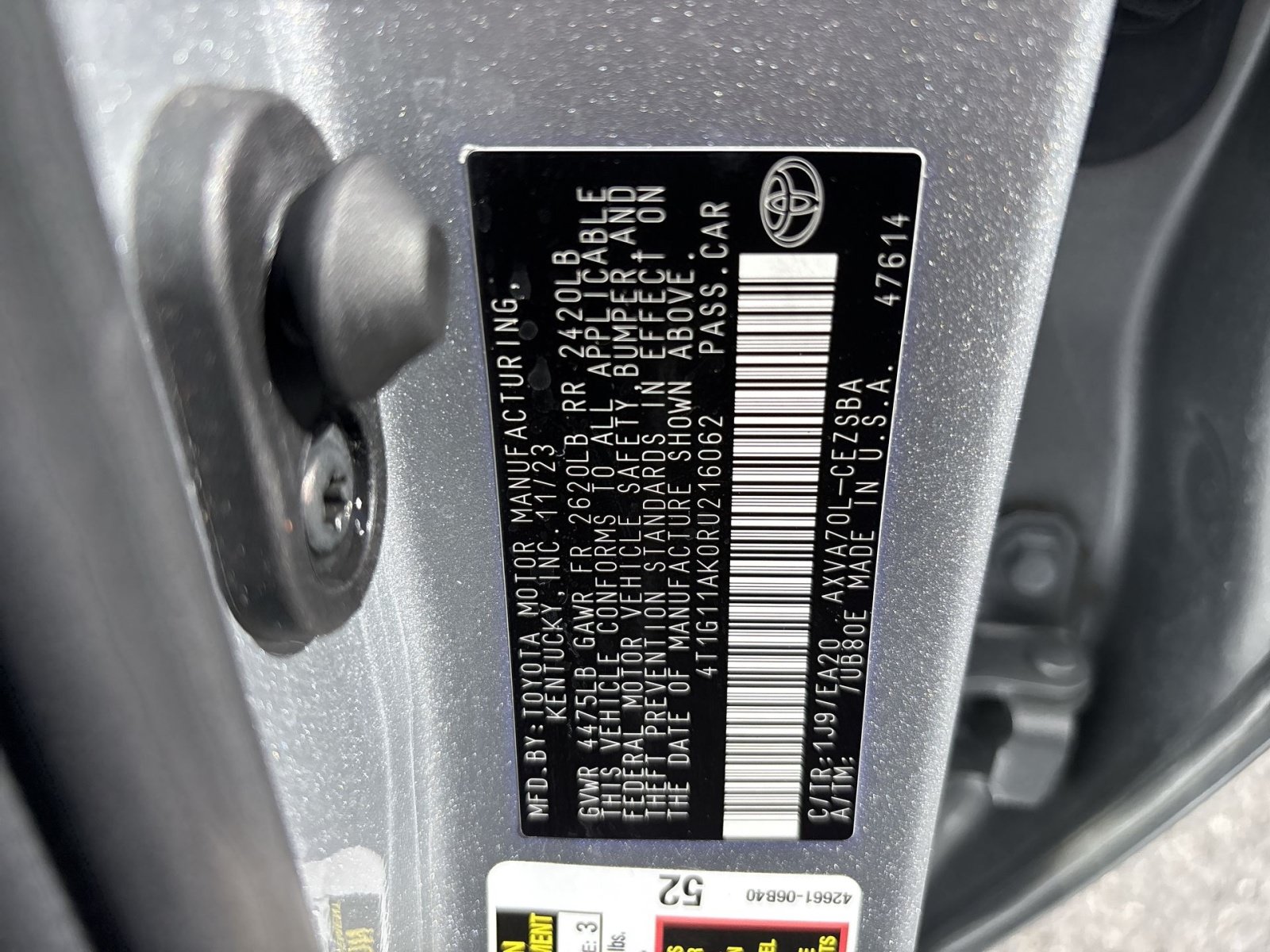 Used 2024 Toyota Camry SE FWD image 27