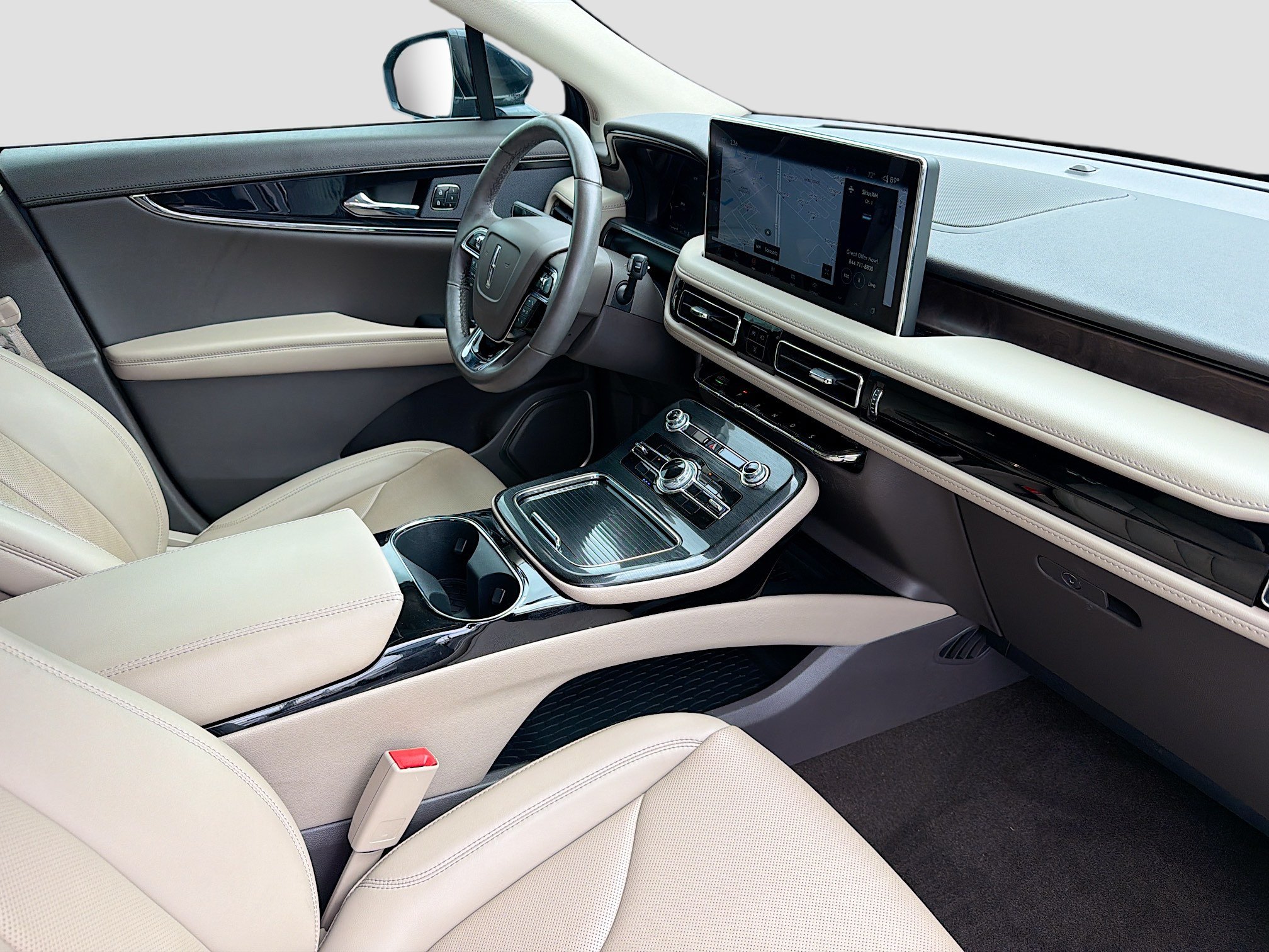 Certified 2023 Lincoln Nautilus Reserve FWD image 30