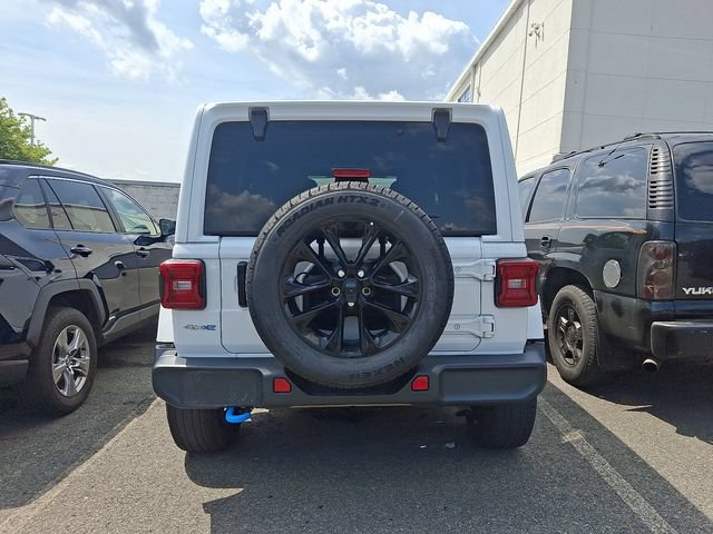 Used 2024 Jeep Wrangler Unlimited Sahara AWD/4WD image 4