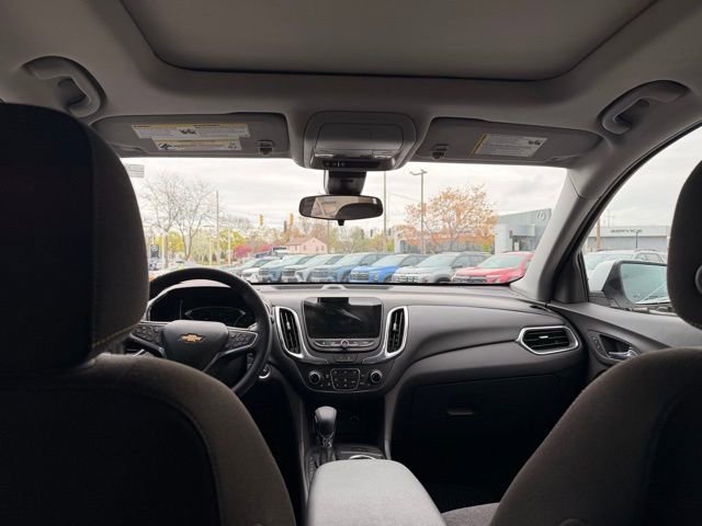 Used 2023 Chevrolet Equinox LT AWD/4WD image 22