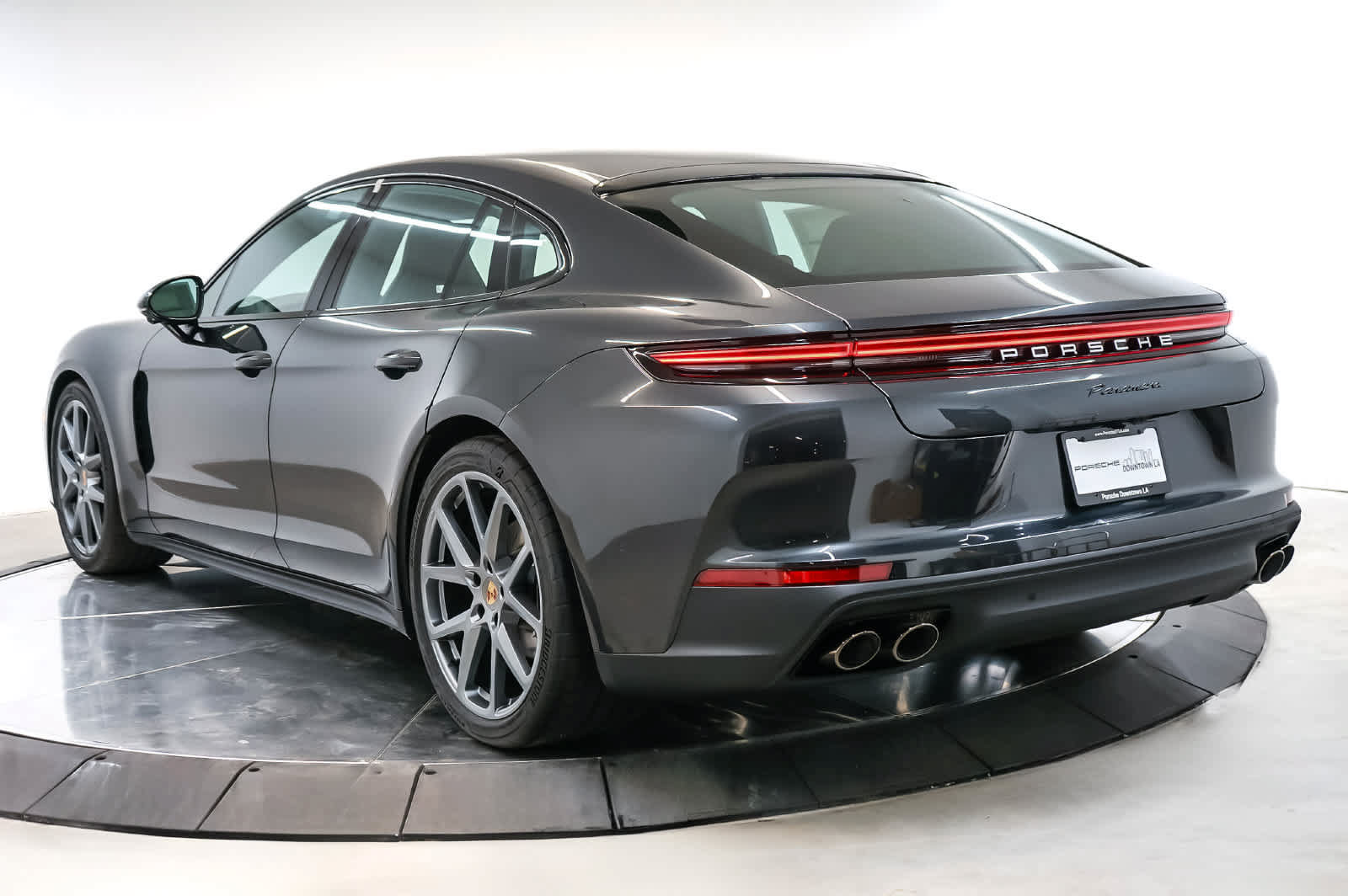 New 2026 Porsche Panamera RWD image 3
