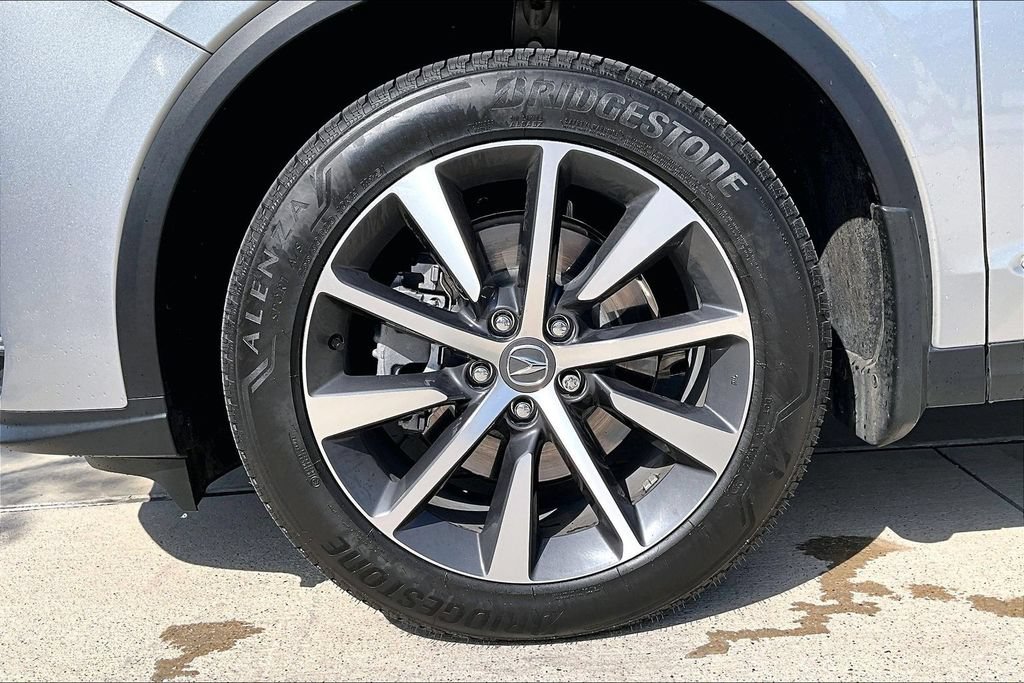 Certified 2026 Acura MDX w/ Technology Package AWD/4WD image 11
