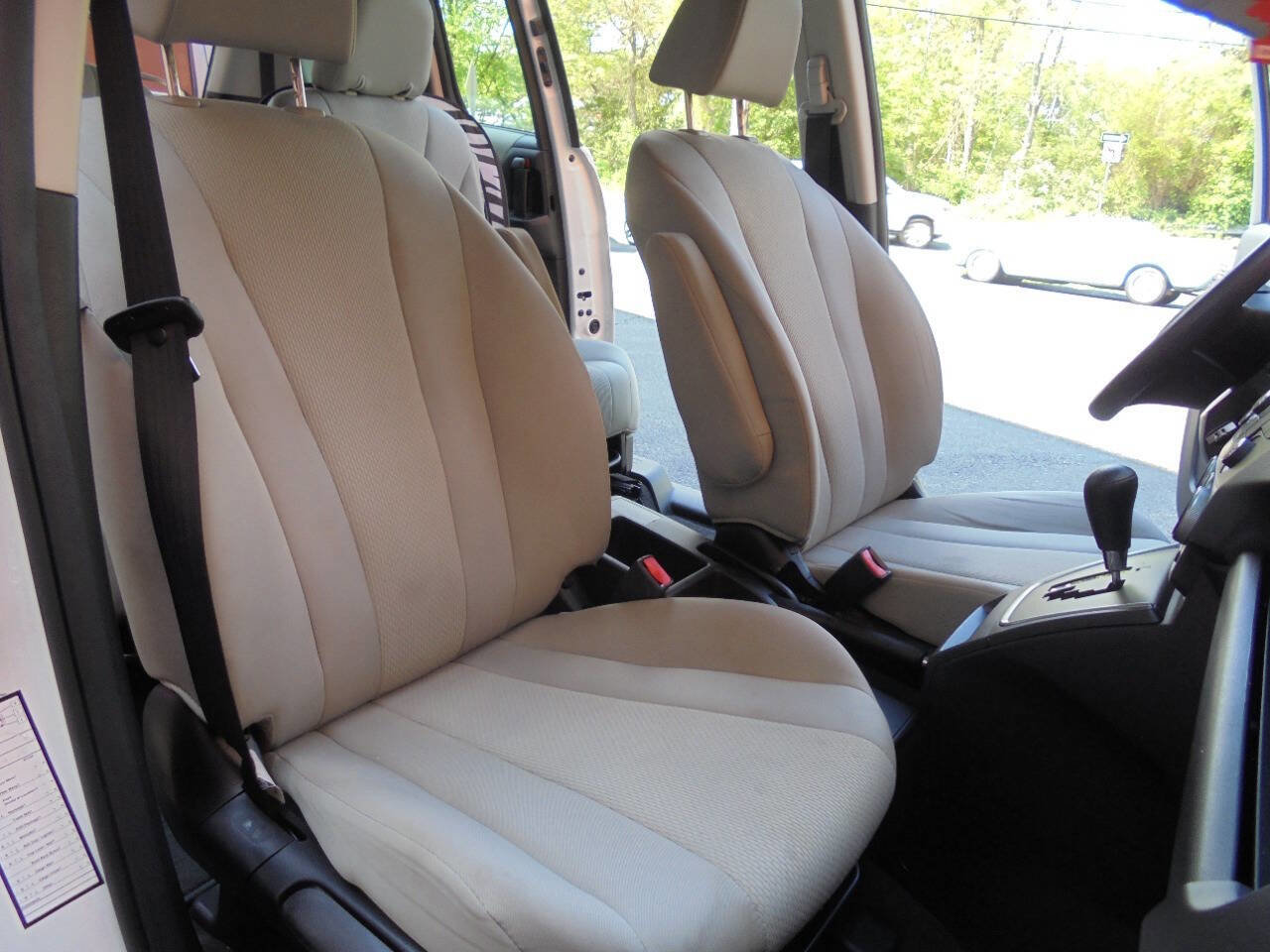Used 2015 MAZDA MAZDA5 Sport FWD image 10