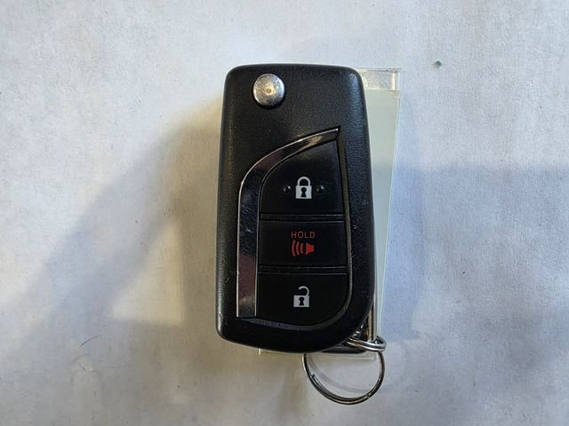 Used 2020 Toyota RAV4 LE w/ All Weather Liner Package FWD image 28