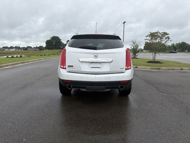 Used 2016 Cadillac SRX Premium w/ Driver Assist Package AWD/4WD image 4