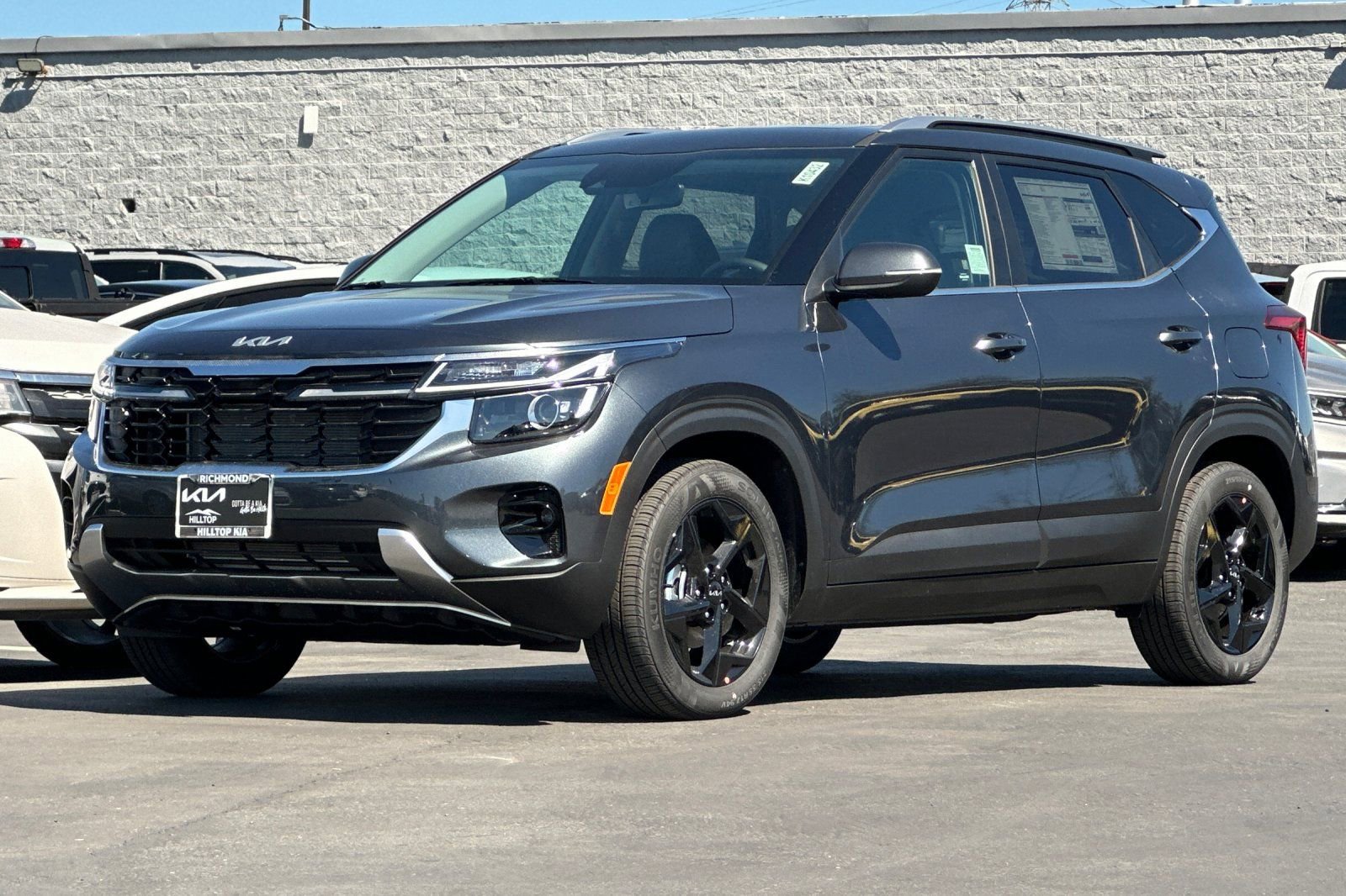 New 2026 Kia Seltos EX image 8