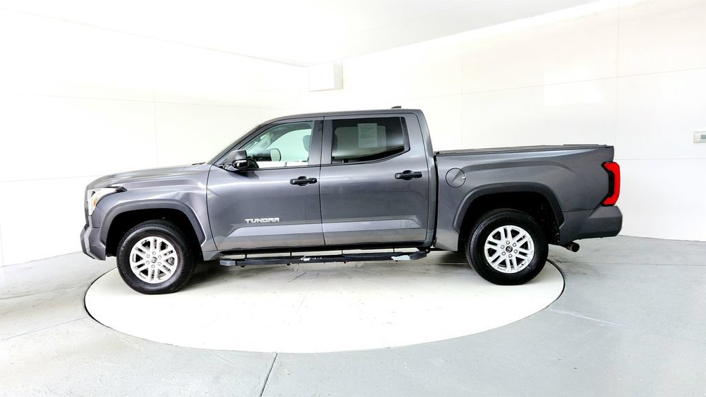 Used 2024 Toyota Tundra SR5 w/ SR5 Convenience Package AWD/4WD image 4