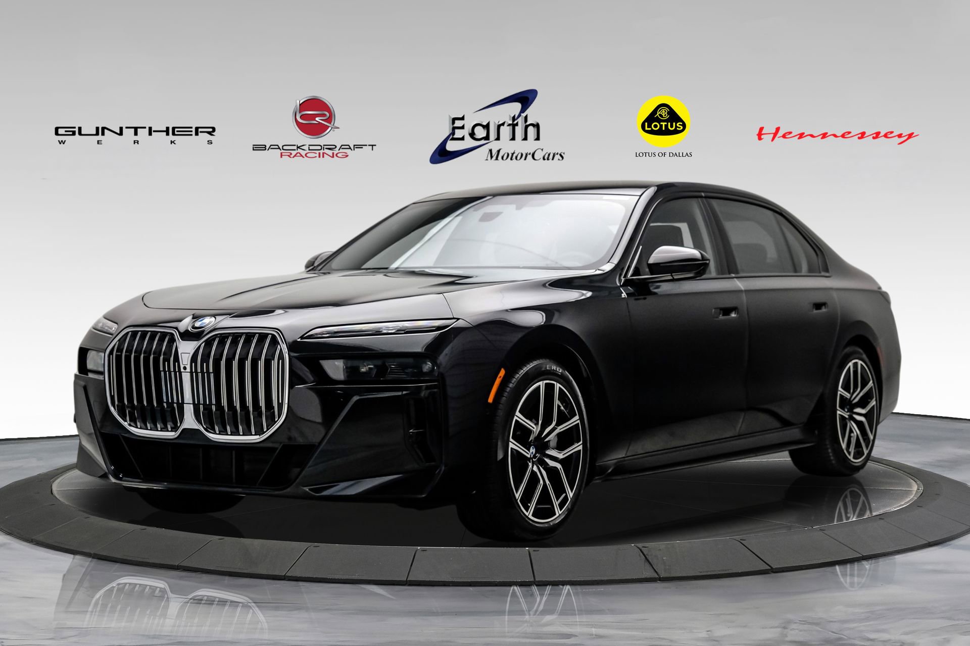 Used 2026 BMW 760i xDrive w/ Executive Package AWD/4WD image 1
