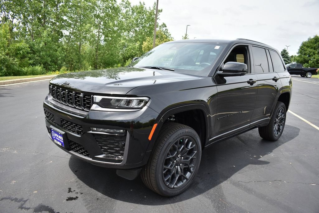 New 2026 Jeep Grand Cherokee Summit w/ Obsidian Package AWD/4WD image 10