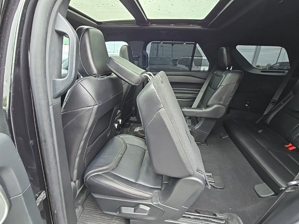 Used 2023 Ford Explorer ST w/ Equipment Group 401A AWD/4WD image 42