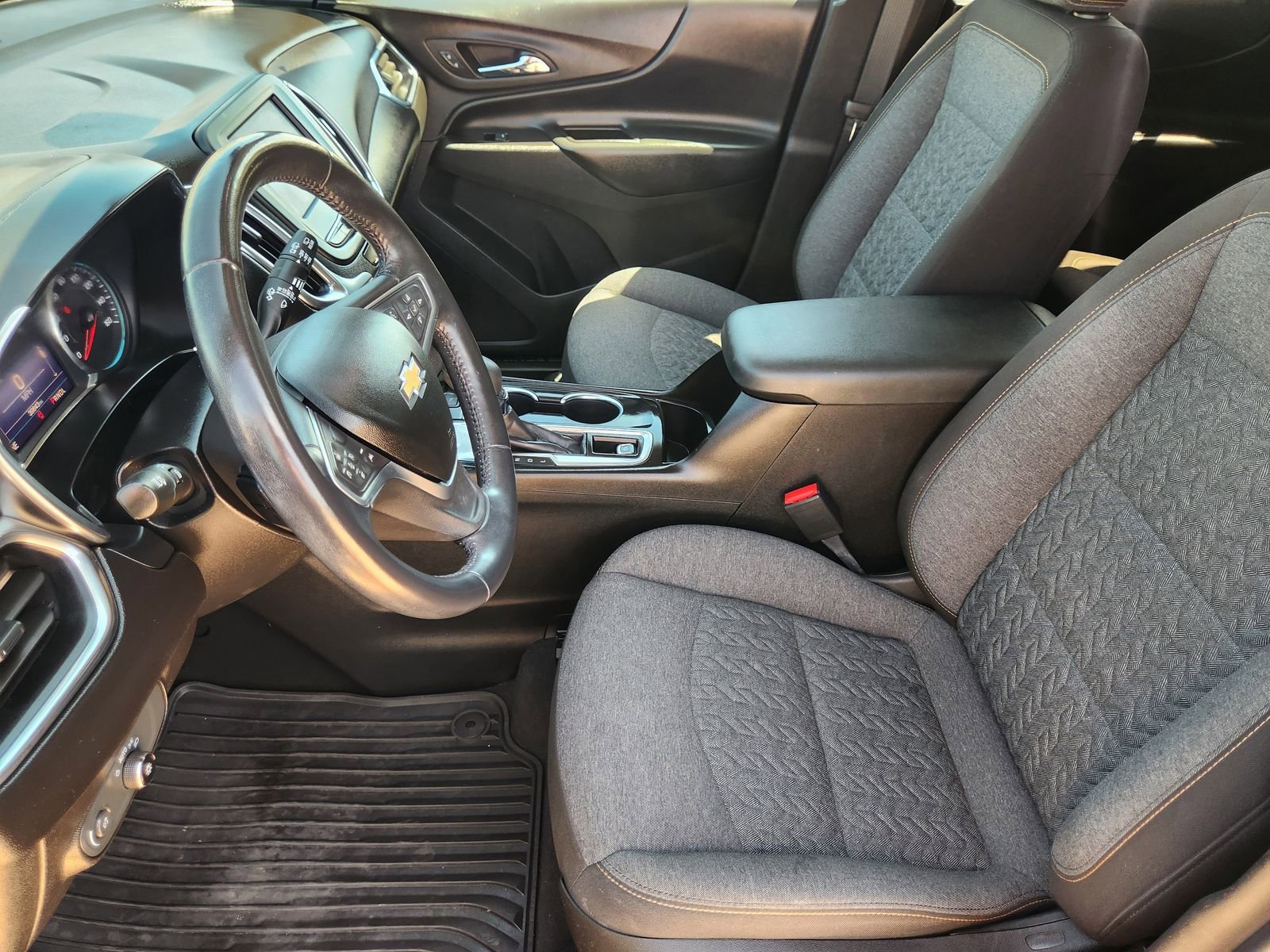 Used 2022 Chevrolet Equinox LT image 13