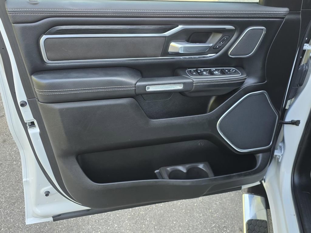Used 2023 RAM 1500 Laramie AWD/4WD image 37