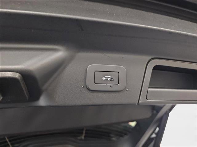 New 2026 Land Rover Range Rover Velar S image 14