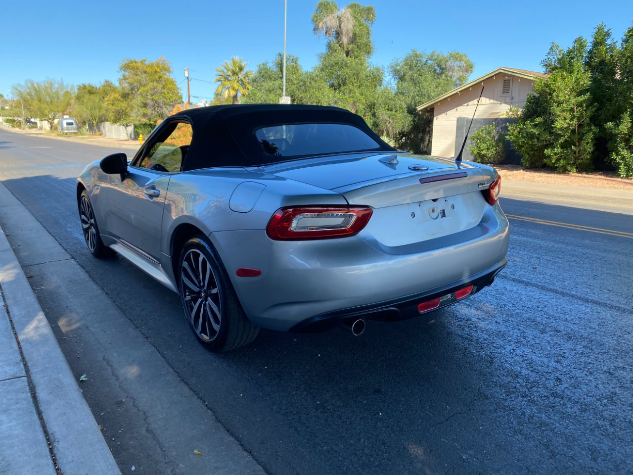 Used 2020 FIAT 124 Spider Urbana Edition Convertible *Lt image 42