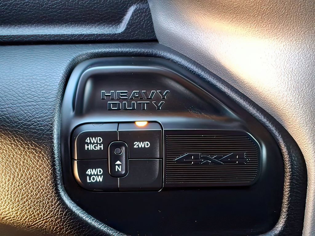 Used 2024 RAM 3500 Big Horn image 14