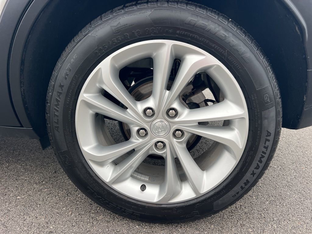 Used 2022 Buick Encore GX Preferred w/ Cold Weather Comfort Package image 9