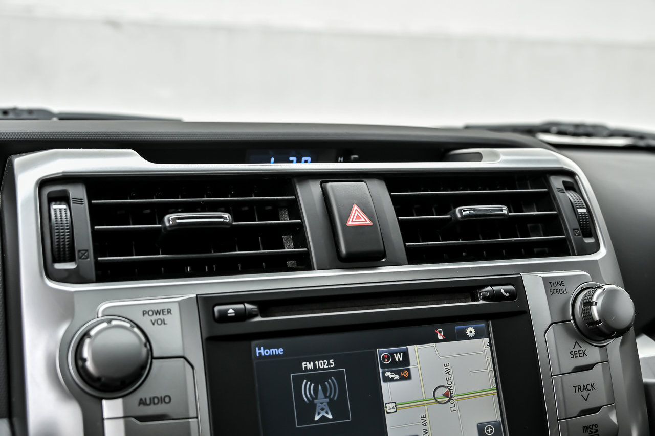 Used 2016 Toyota 4Runner Limited w/ Convenience Package image 41