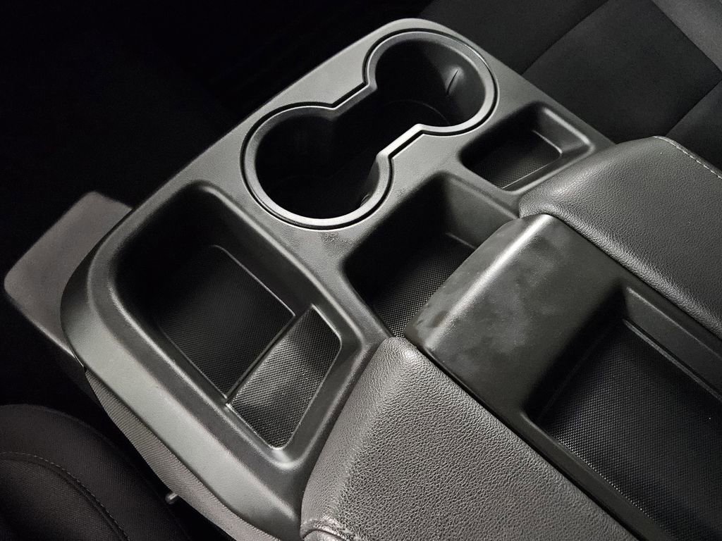 Used 2025 GMC Sierra 1500 Elevation image 16