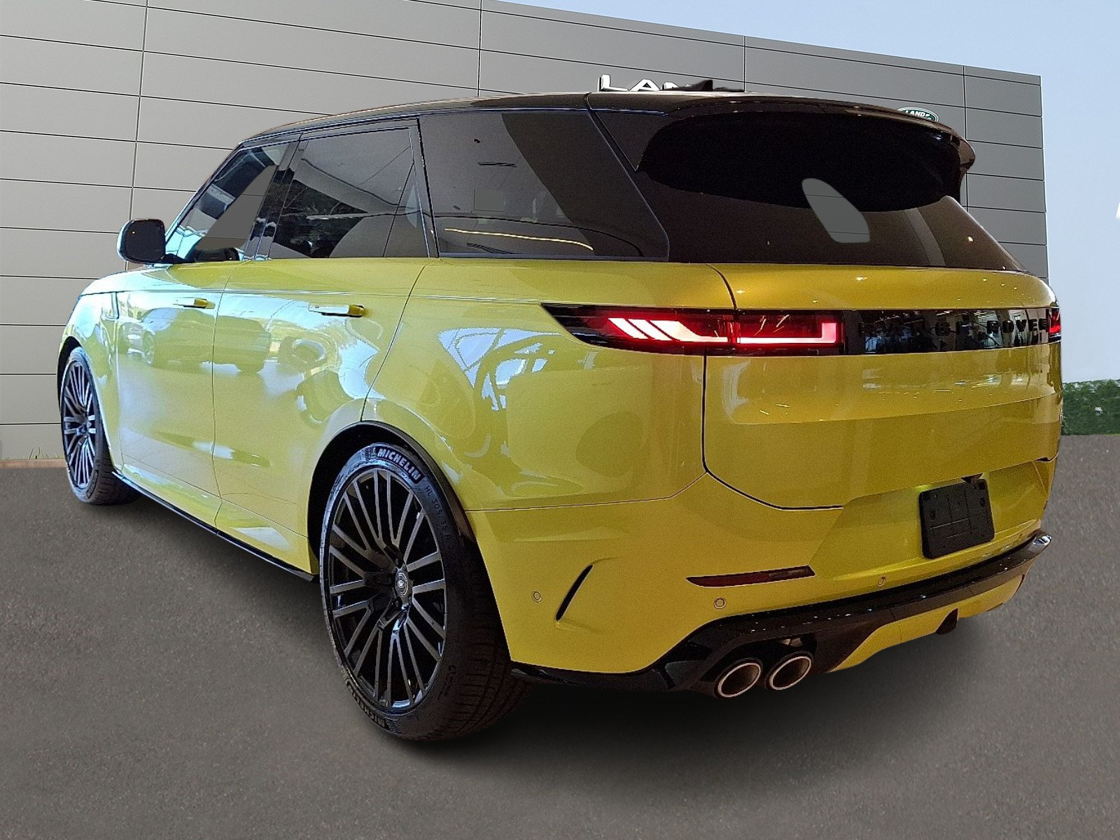 New 2025 Land Rover Range Rover Sport SV Edition Two AWD/4WD image 2