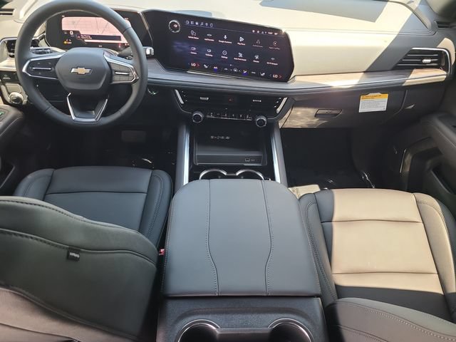New 2026 Chevrolet Suburban LT w/ Comfort Package RWD image 16