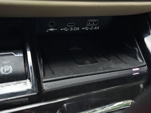 Certified 2024 Subaru Outback Limited AWD/4WD image 31