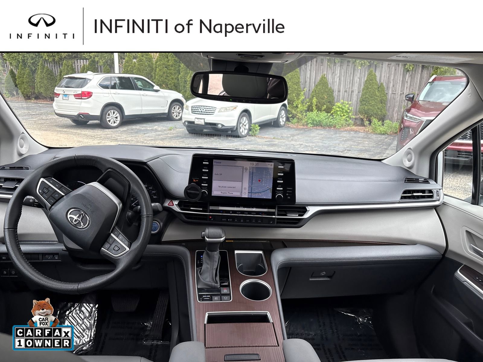 Used 2023 Toyota Sienna XLE w/ XLE Plus Package AWD/4WD image 12