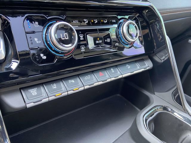 Used 2024 GMC Sierra 2500 AT4 w/ AT4 Premium Plus Package image 21