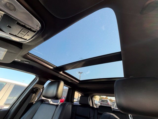 Used 2019 Jeep Grand Cherokee Limited w/ Luxury Group II AWD/4WD image 24