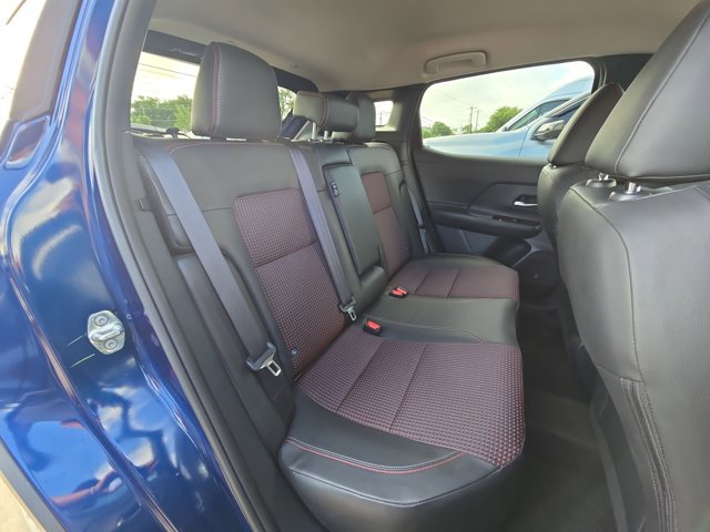 Used 2026 Nissan Kicks SR image 17